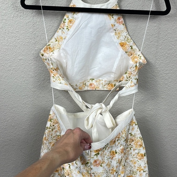 New Significant Other Ari Dress Rosalie Print Yellow Ditsy Floral Waist Cut Out - Picture 9 of 16